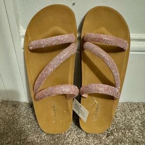 Cute Link girls size 4 pink bling slip on sandals new